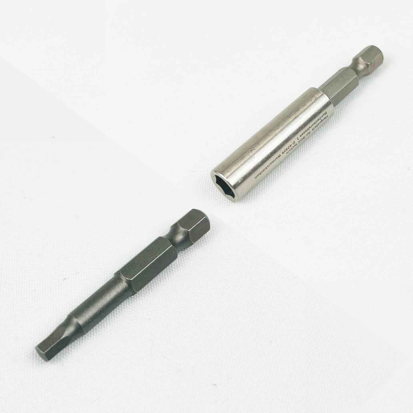 Magnetic Bit Holder + screwdriver bit